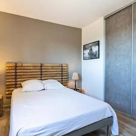 Holiday home In Les Maures *